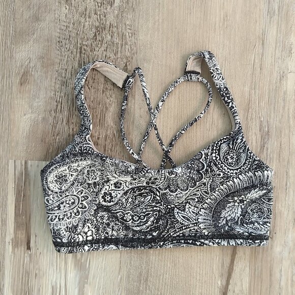 Lululemon Free To Be Bra Antique Paisley - Picture 2 of 5